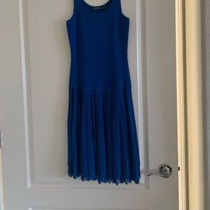 Excellent condition. Knit dress. Worn once. Summer, spring or fall.
